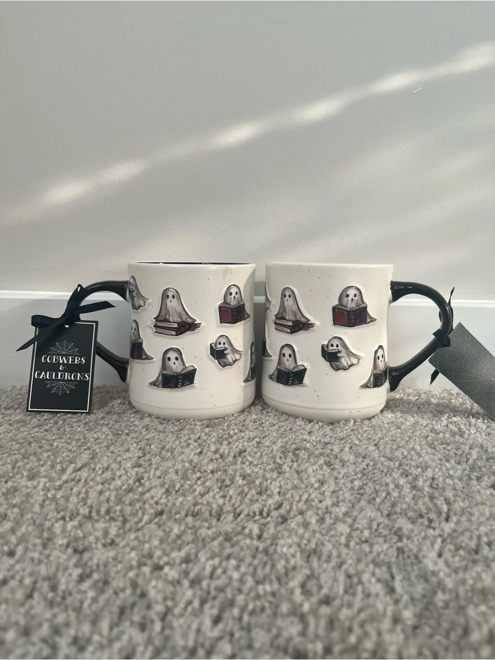 NWT Viral Halloween Goblin & Ghoul Ghost Reading Book Black Cat Throw 2 mugs